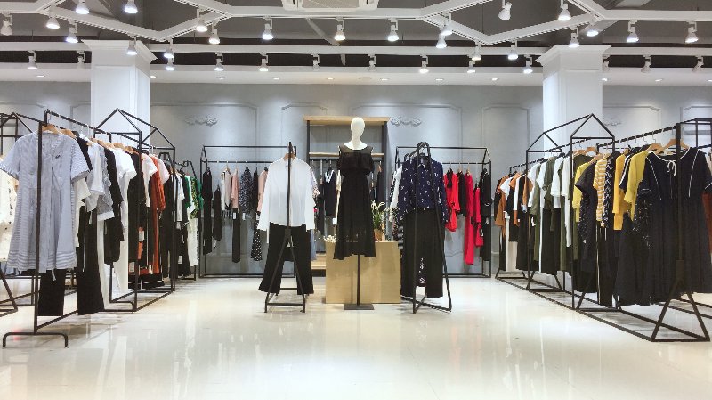 服装批发货源市场动态浅析